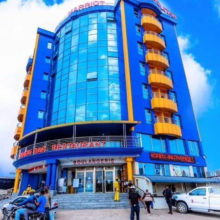 Marriot Metropolitan Hotel Douala Exterior foto