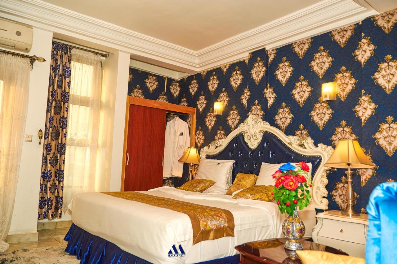 Marriot Metropolitan Hotel Douala Exterior foto