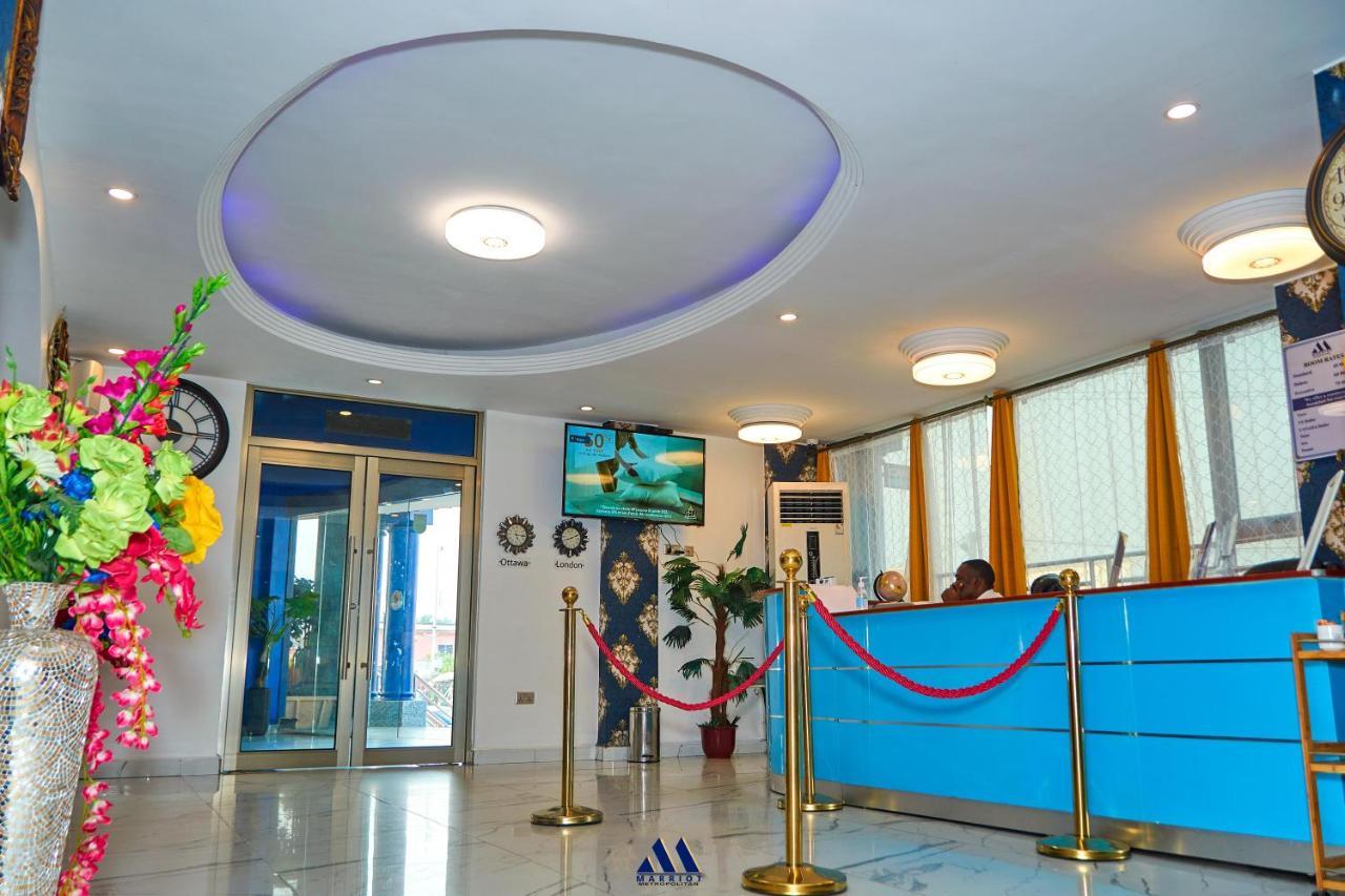Marriot Metropolitan Hotel Douala Exterior foto